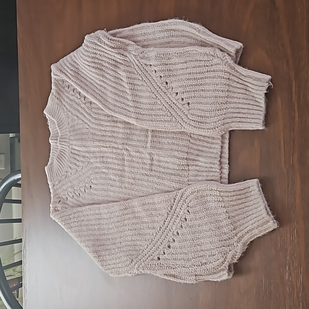 GAP sweater
